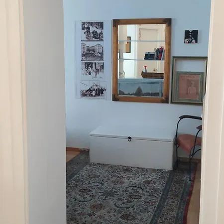 Apartment L *